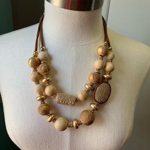 🌟NWT Chico’s gold burlap and cork necklace